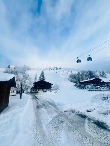 Hochwart Hof Bed & Breakfast Bed & Breakfast Заалбах-Хинтерглем Екстериор снимка